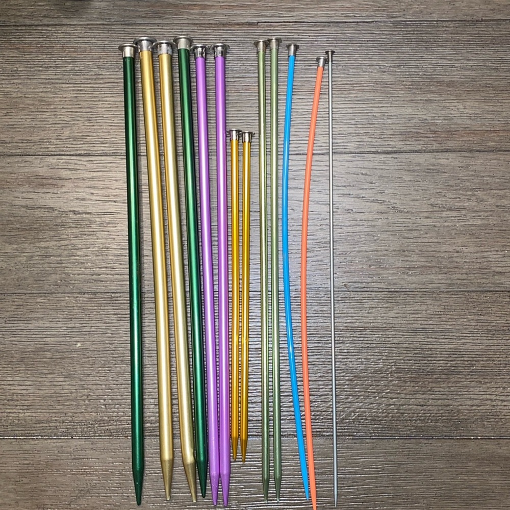 13 Knitting/Crochet needles